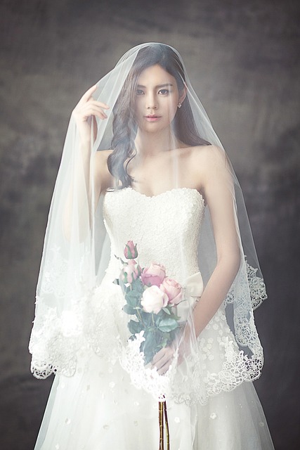 Robe de mariée avec voile